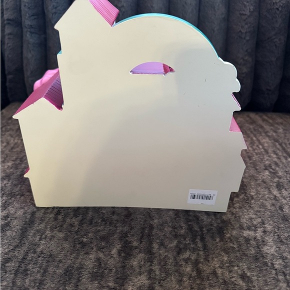 Disney Parks Encanto Sculpted Casa Madrigal Light-Up Figure - Picture 8 of 8